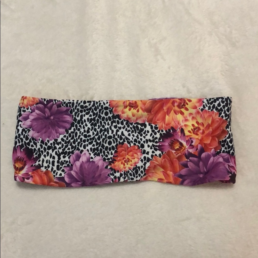 Blackbough swimwear top